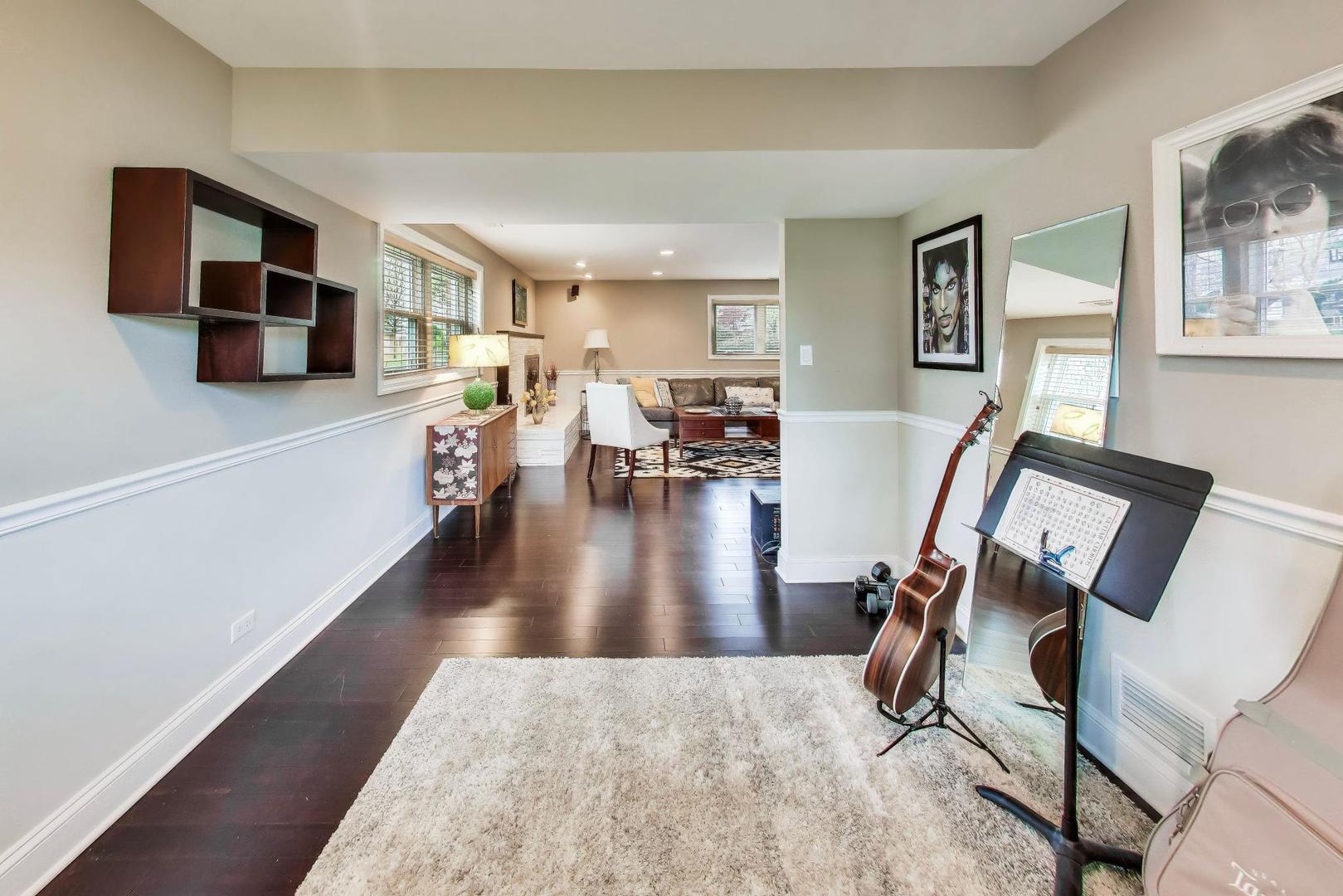 2412 Happy Hollow Road Glenview, IL 60026 - Photo 25 of 33