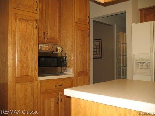 45355 Rudgate Road Canton, MI 48188 - Photo 7 of 17 KITCHEN PANTRY