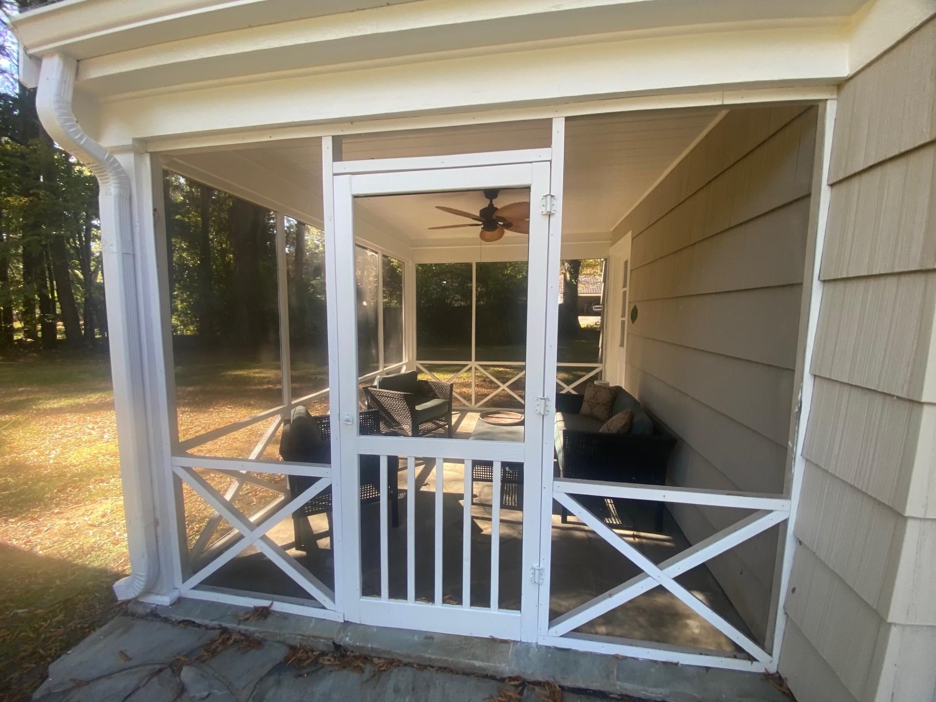 40 North Acres Drive Jackson, TN 38301 - Photo 18 of 24 a view of an entryway