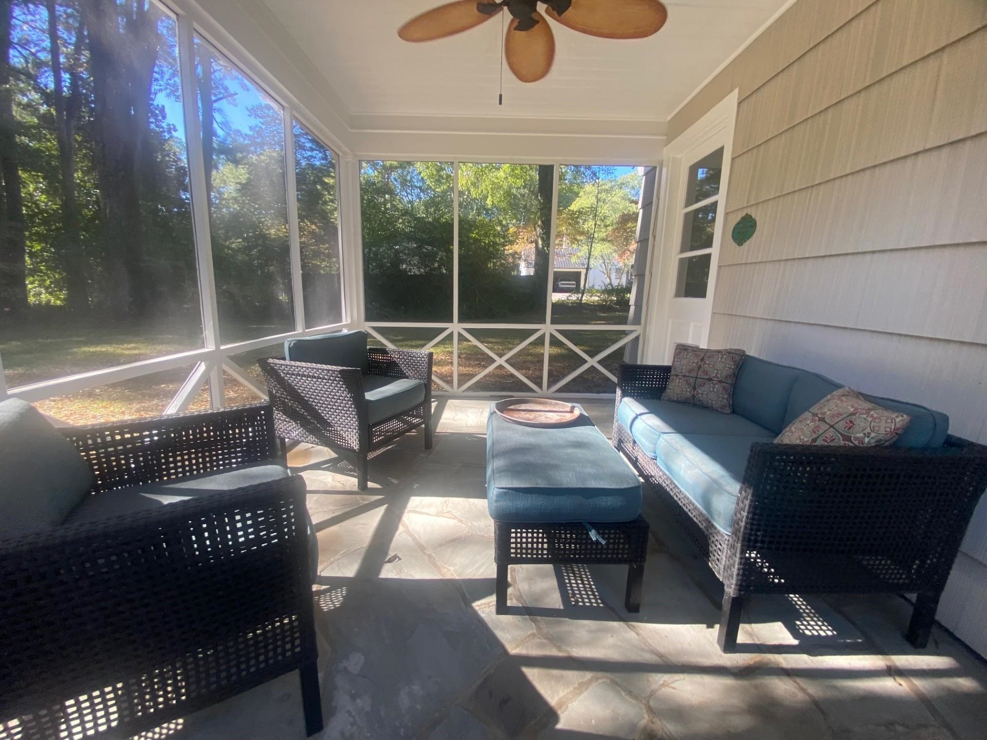 40 North Acres Drive Jackson, TN 38301 - Photo 19 of 24 a living room with furniture and a floor to ceiling window
