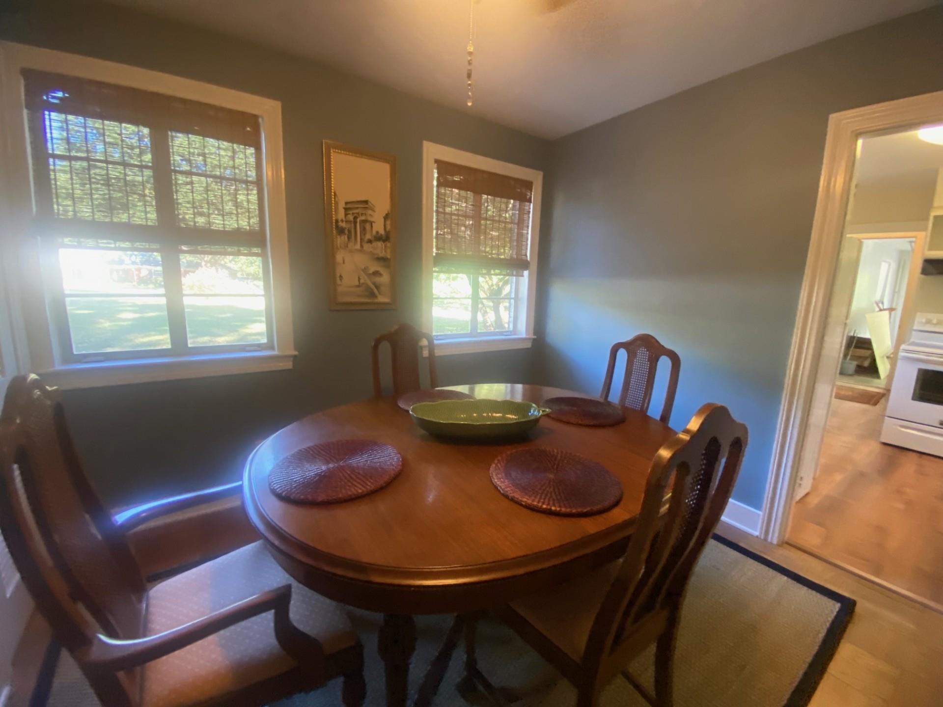 40 North Acres Drive Jackson, TN 38301 - Photo 2 of 24 a view of a dining room with furniture and window