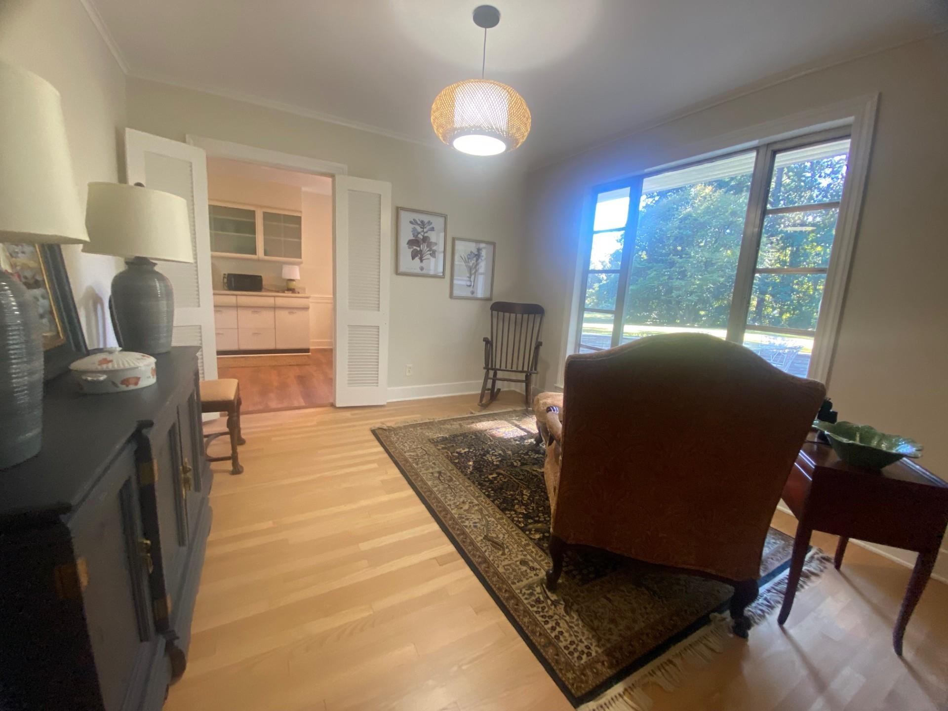 40 North Acres Drive Jackson, TN 38301 - Photo 3 of 24 a living room with furniture and a fireplace