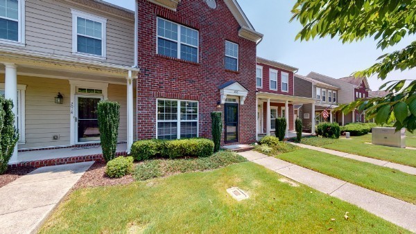 2016 Hemlock Drive Spring Hill, TN 37174 - Photo 2 of 14