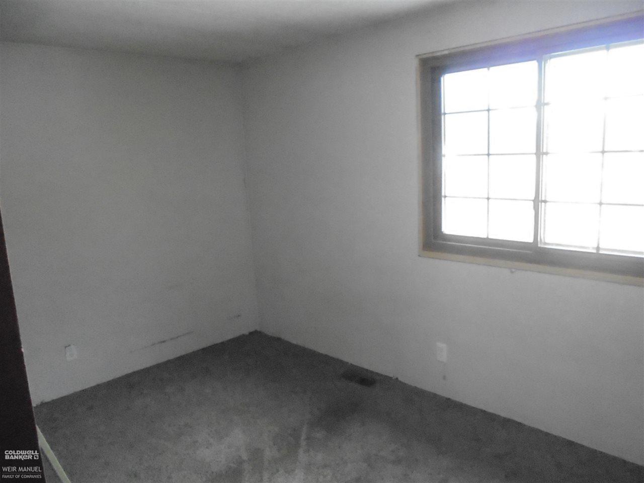 11250 Rose Road Emmett, MI 48022 - Photo 10 of 37