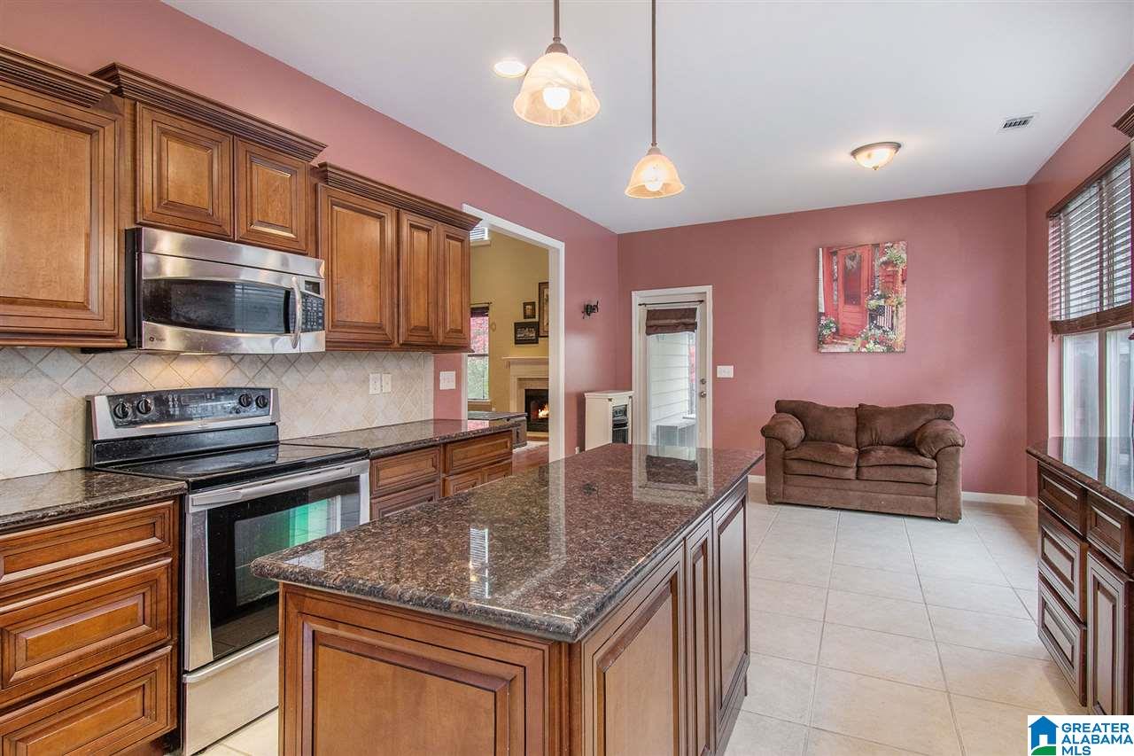 1028 Riviera Drive Calera, AL 35040 - Photo 11 of 39