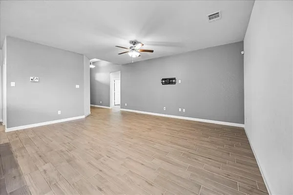 $2,300 | 9557 Alderleaf Trail, Fort Worth, TX 76036