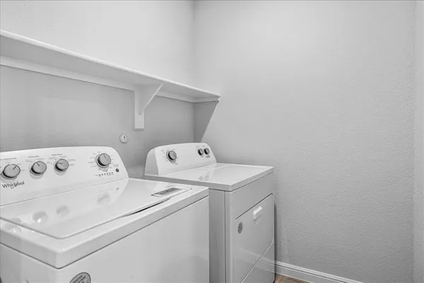 $2,300 | 9557 Alderleaf Trail, Fort Worth, TX 76036