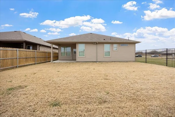 $2,300 | 9557 Alderleaf Trail, Fort Worth, TX 76036