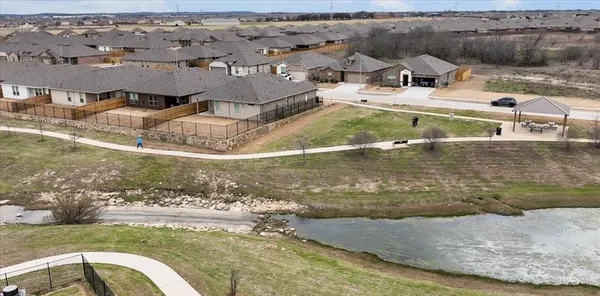 $2,300 | 9557 Alderleaf Trail, Fort Worth, TX 76036