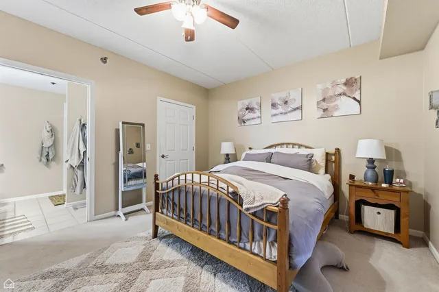 $347,900 | 440 West Mahogany Court, Unit 303, Palatine, IL 60067