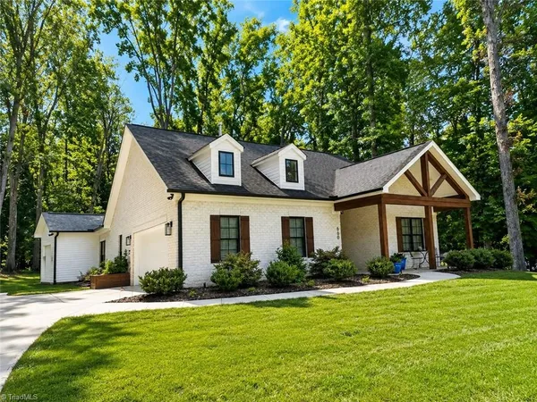 $535,000 | 660 Corregidor Street, Mebane, NC 27302