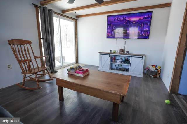 $215,000 | 8600 Delong Drive, Slatington, PA 18080