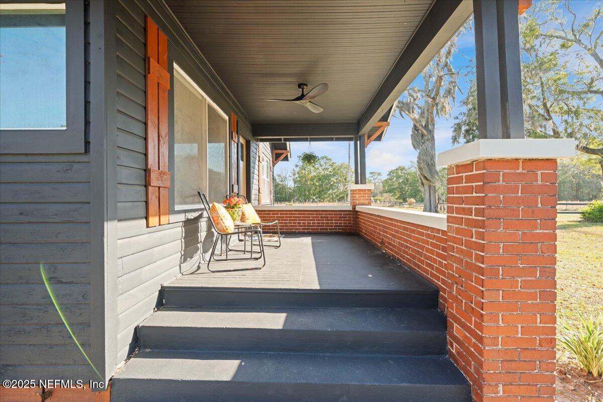 9671 Old Plank Road Jacksonville, FL 32220 - Photo 6 of 62 a view of building with stairs