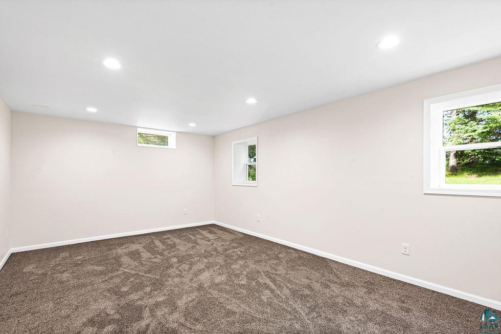 1130 3rd Avenue Proctor, MN 55810 - Photo 28 of 34 Gallery Image 28