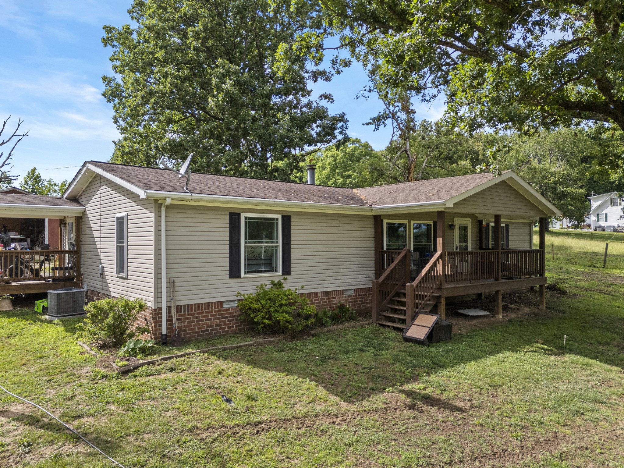1126 Cedar Creek Road Vanleer, TN 37181 - Photo 2 of 38