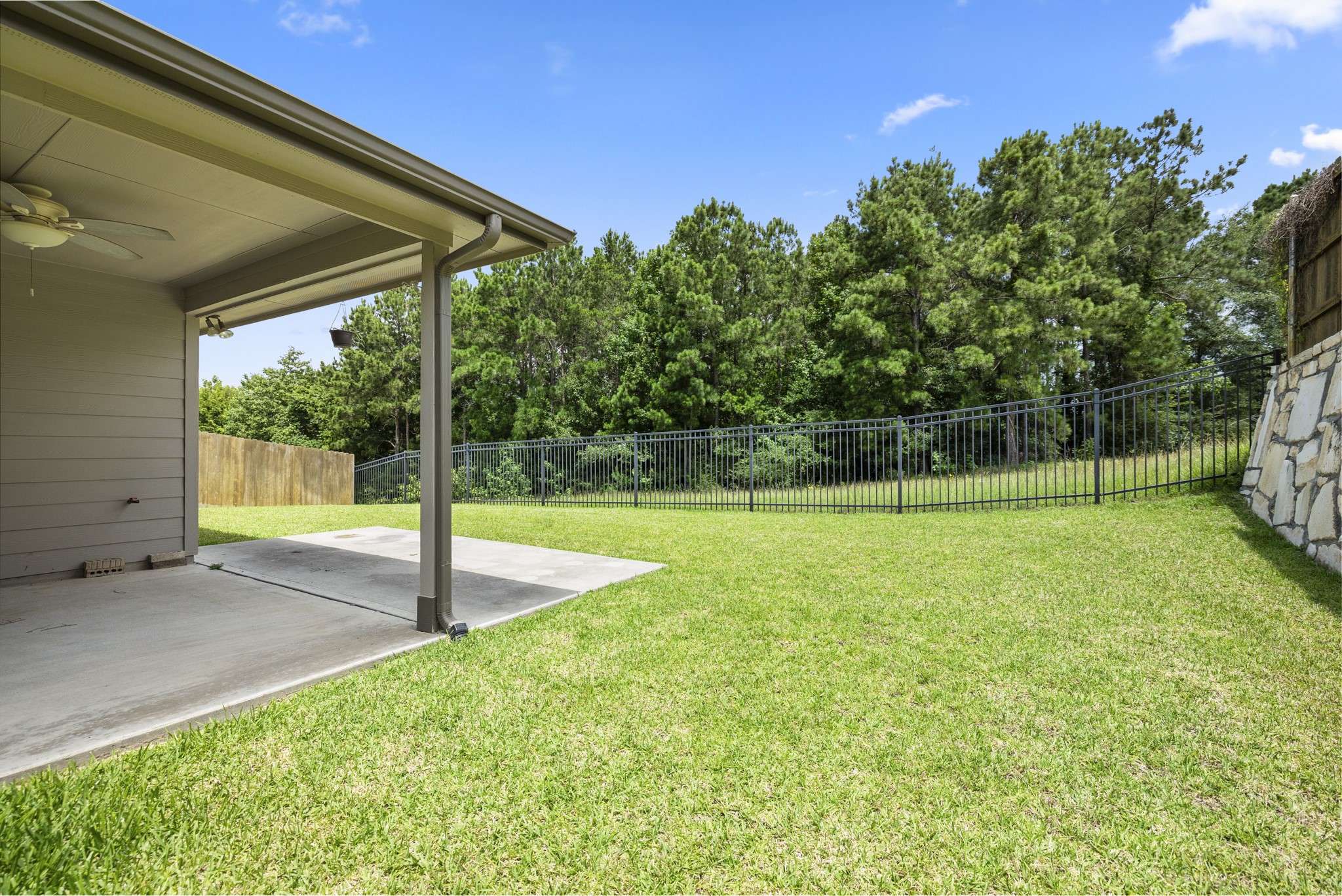 12340 Delta Timber Road Conroe, TX 77304 - Photo 38 of 41