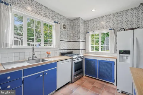 $625,000 | 664 East Greenman Road, Haddonfield, NJ 08033