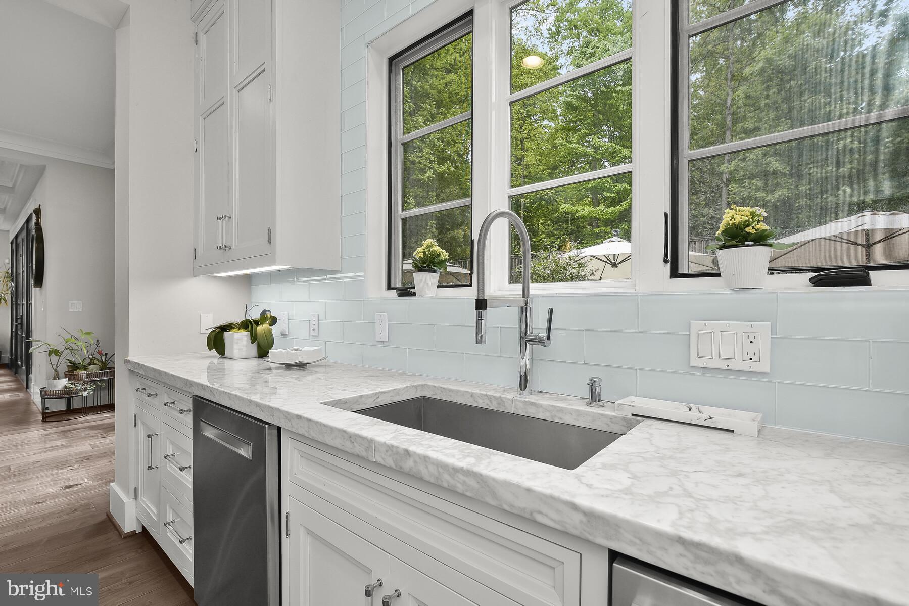 7409 Helmsdale Road Bethesda, MD 20817 - Photo 23 of 85 Two dishwashers