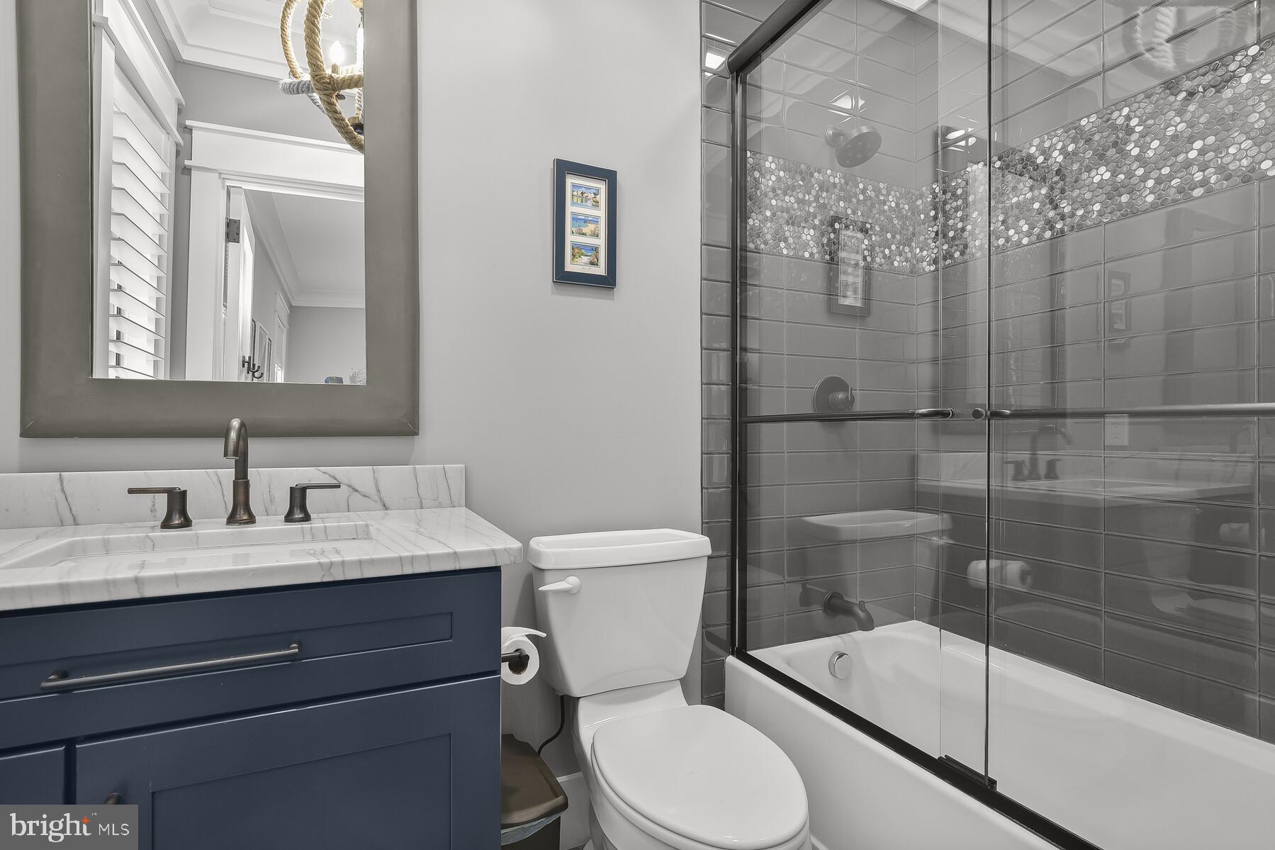 7409 Helmsdale Road Bethesda, MD 20817 - Photo 60 of 85 En-suite Bath