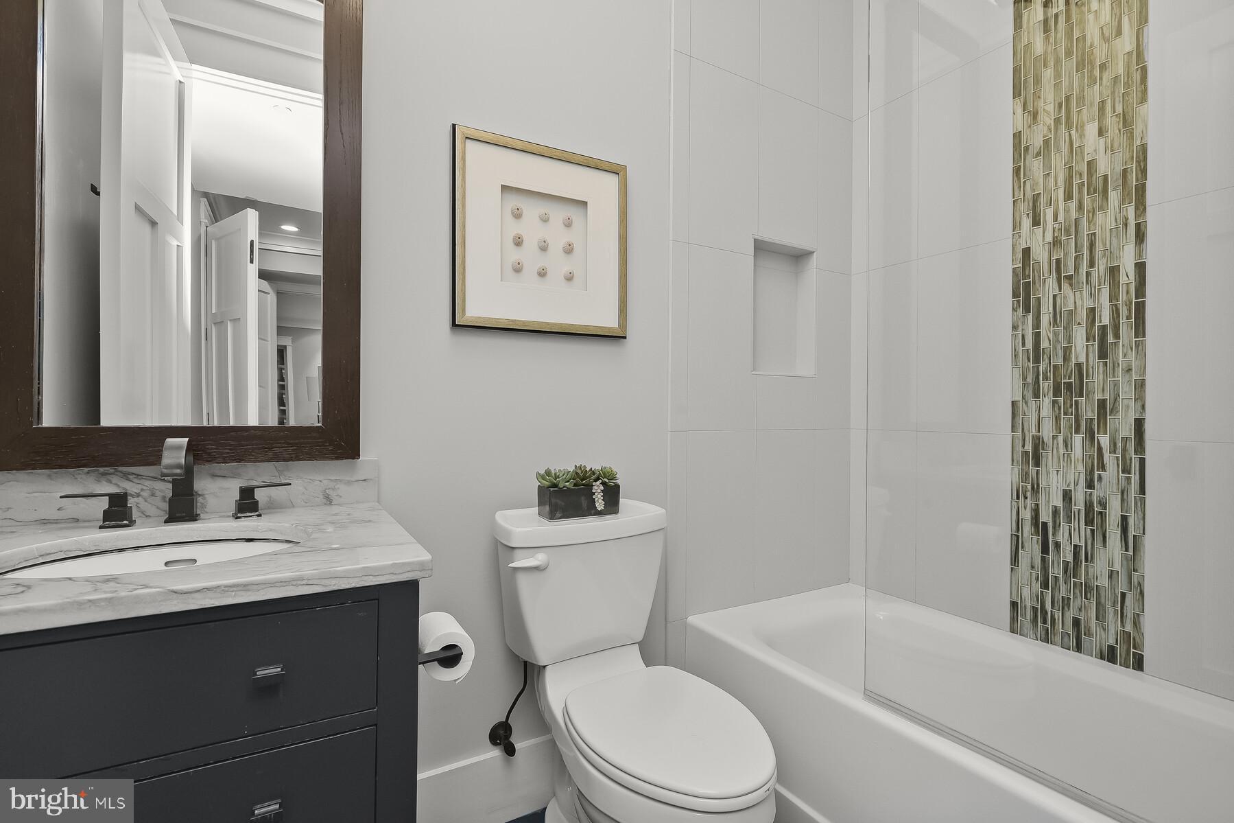 7409 Helmsdale Road Bethesda, MD 20817 - Photo 73 of 85 Lower level full bath near bedroom