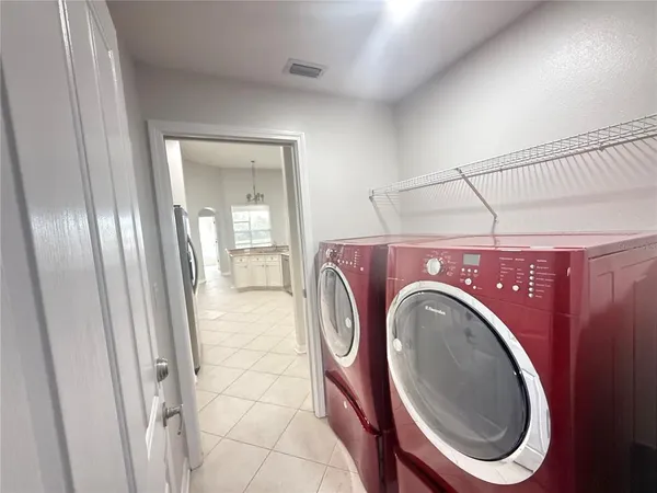 $2,700 | 6817 Cromwell Garden Drive, Apollo Beach, FL 33572