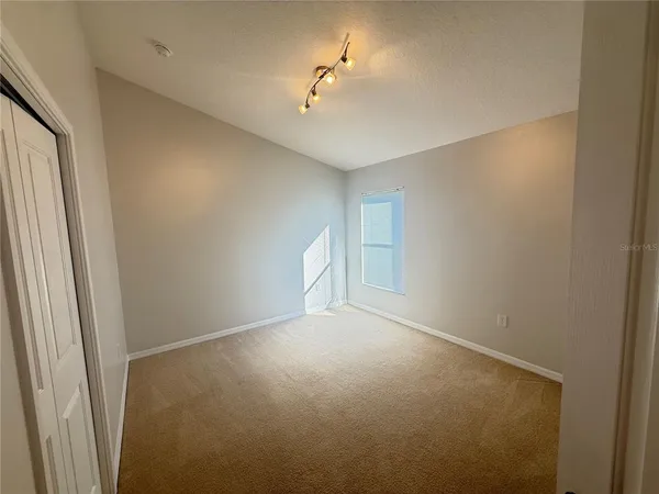 $2,700 | 6817 Cromwell Garden Drive, Apollo Beach, FL 33572