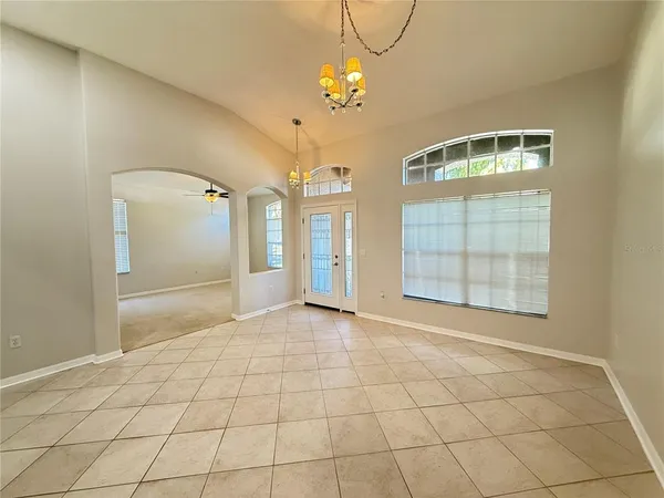 $2,700 | 6817 Cromwell Garden Drive, Apollo Beach, FL 33572