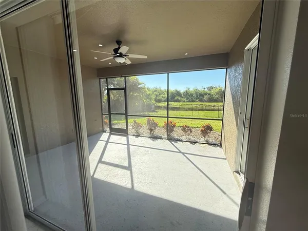 $2,700 | 6817 Cromwell Garden Drive, Apollo Beach, FL 33572