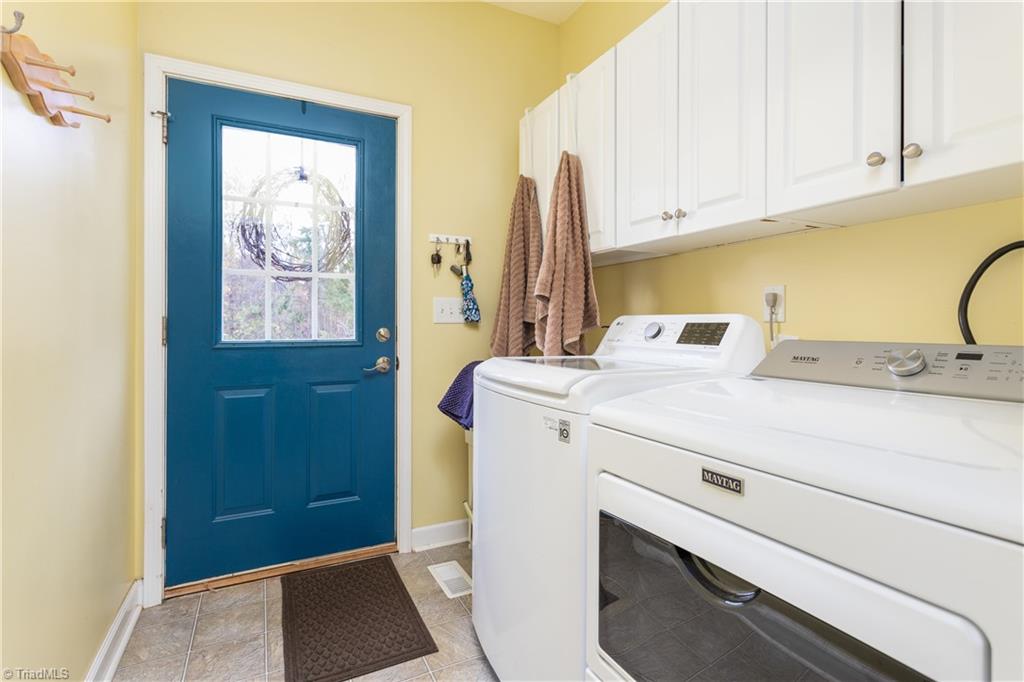 1190 Smothers Road Madison, NC 27025 - Photo 28 of 49