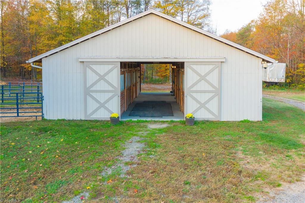 1190 Smothers Road Madison, NC 27025 - Photo 35 of 49