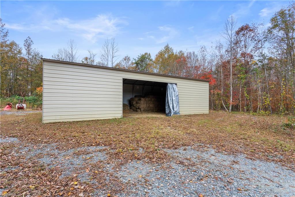 1190 Smothers Road Madison, NC 27025 - Photo 46 of 49