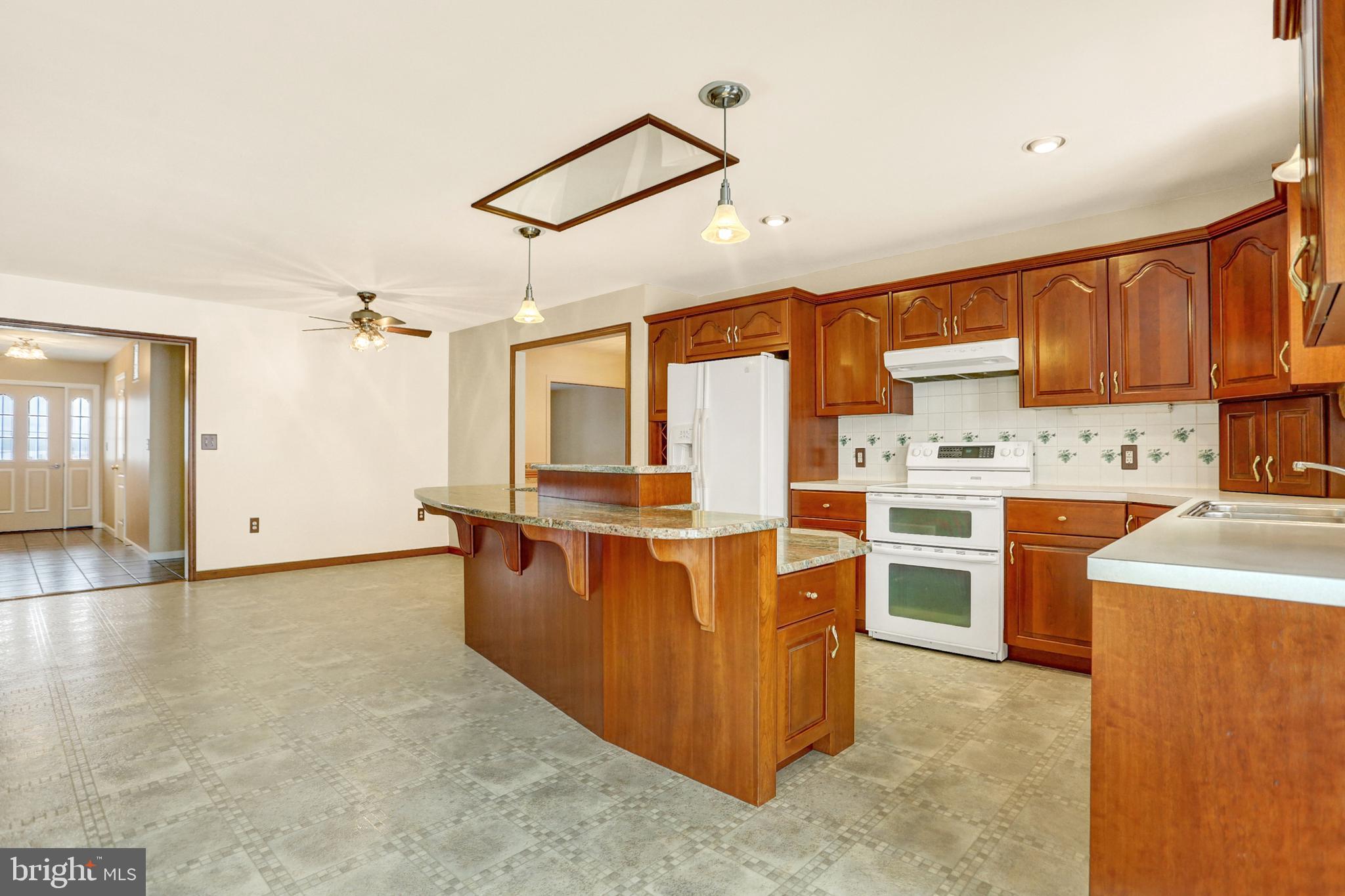 47 Groff Road Annville, PA 17003 - Photo 4 of 35 Gallery Image 4