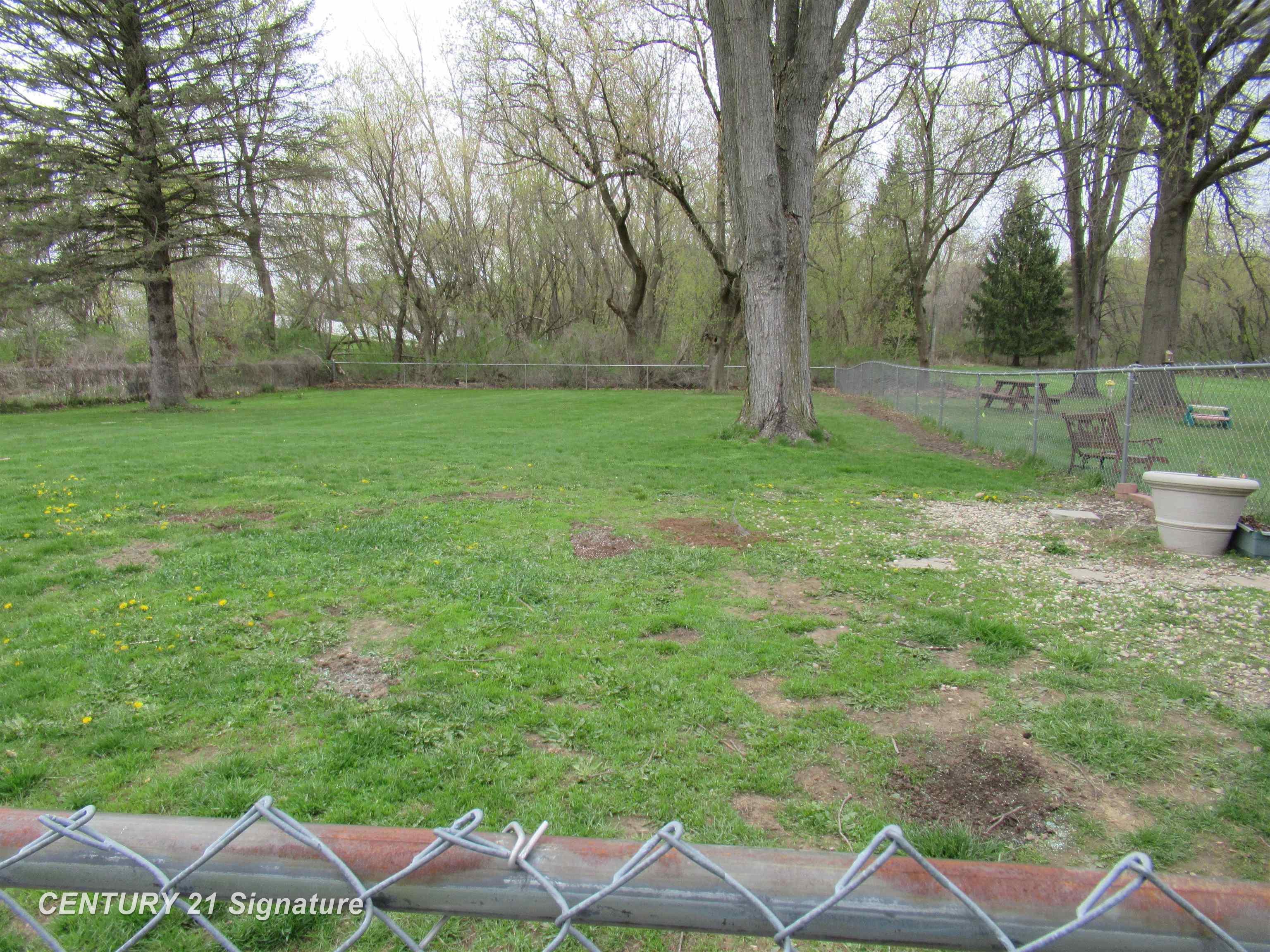8292 Beecher Road Flushing, MI 48433 - Photo 33 of 54