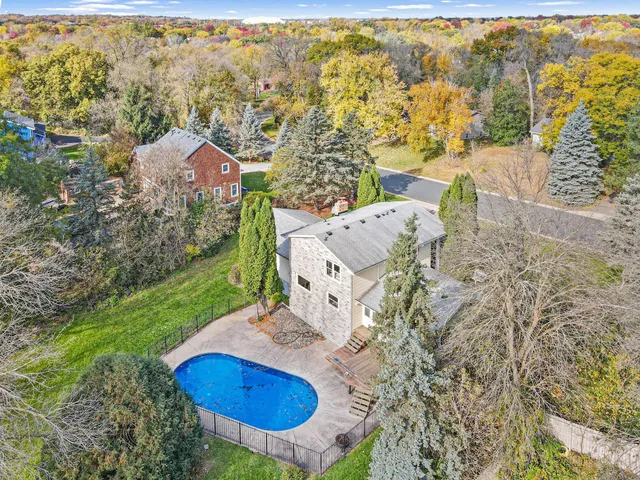 $433,000 | 5235 West 139th Street, Savage, MN 55378