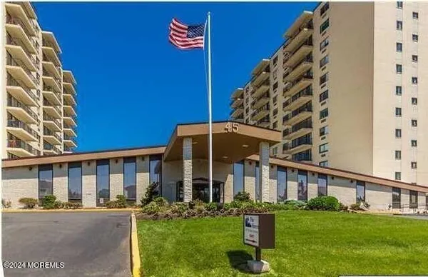 $4,000 | 45 Ocean Avenue North, Unit 6G, Monmouth Beach, NJ 07750