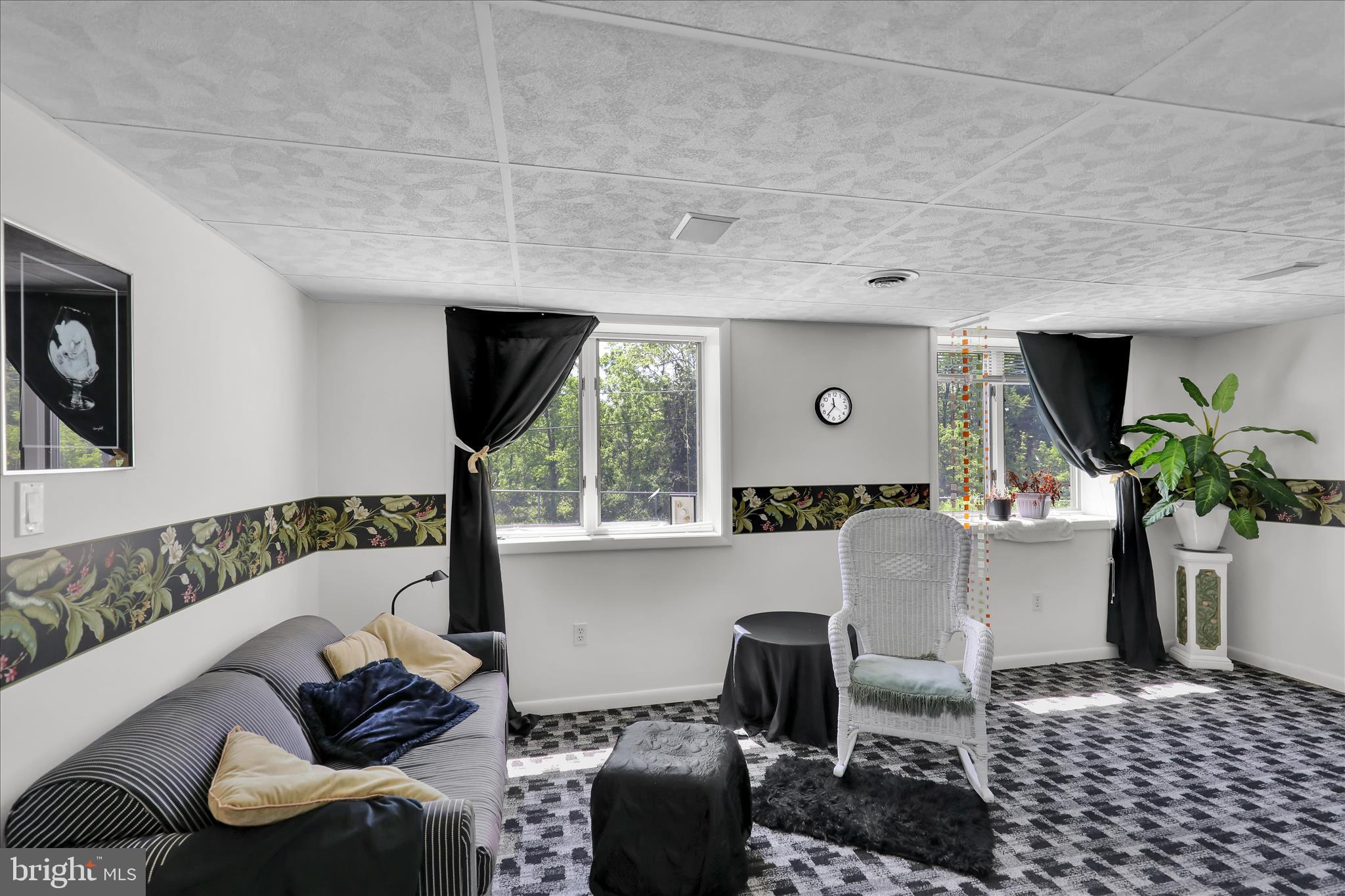 1620 Commonwealth Boulevard Reading, PA 19607 - Photo 40 of 55 Extra room was a beauty shop