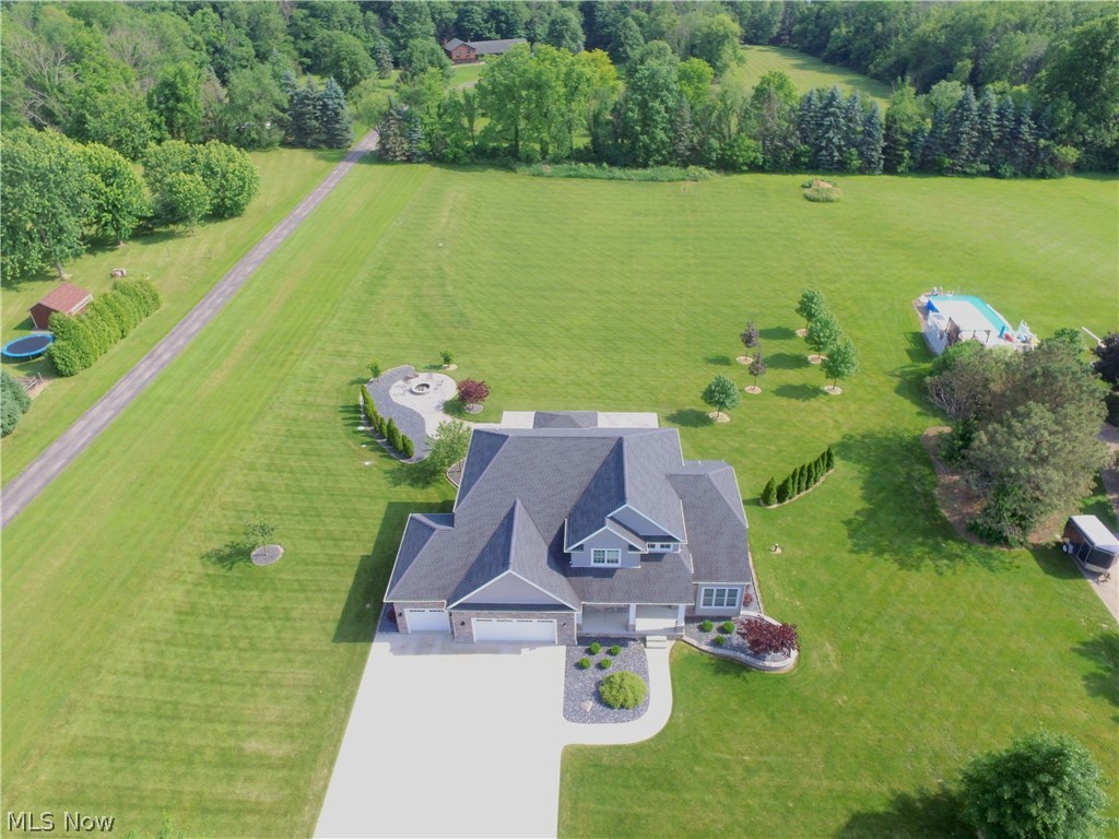 2436 Reimer Road Wadsworth, OH 44281 - Photo 3 of 35
