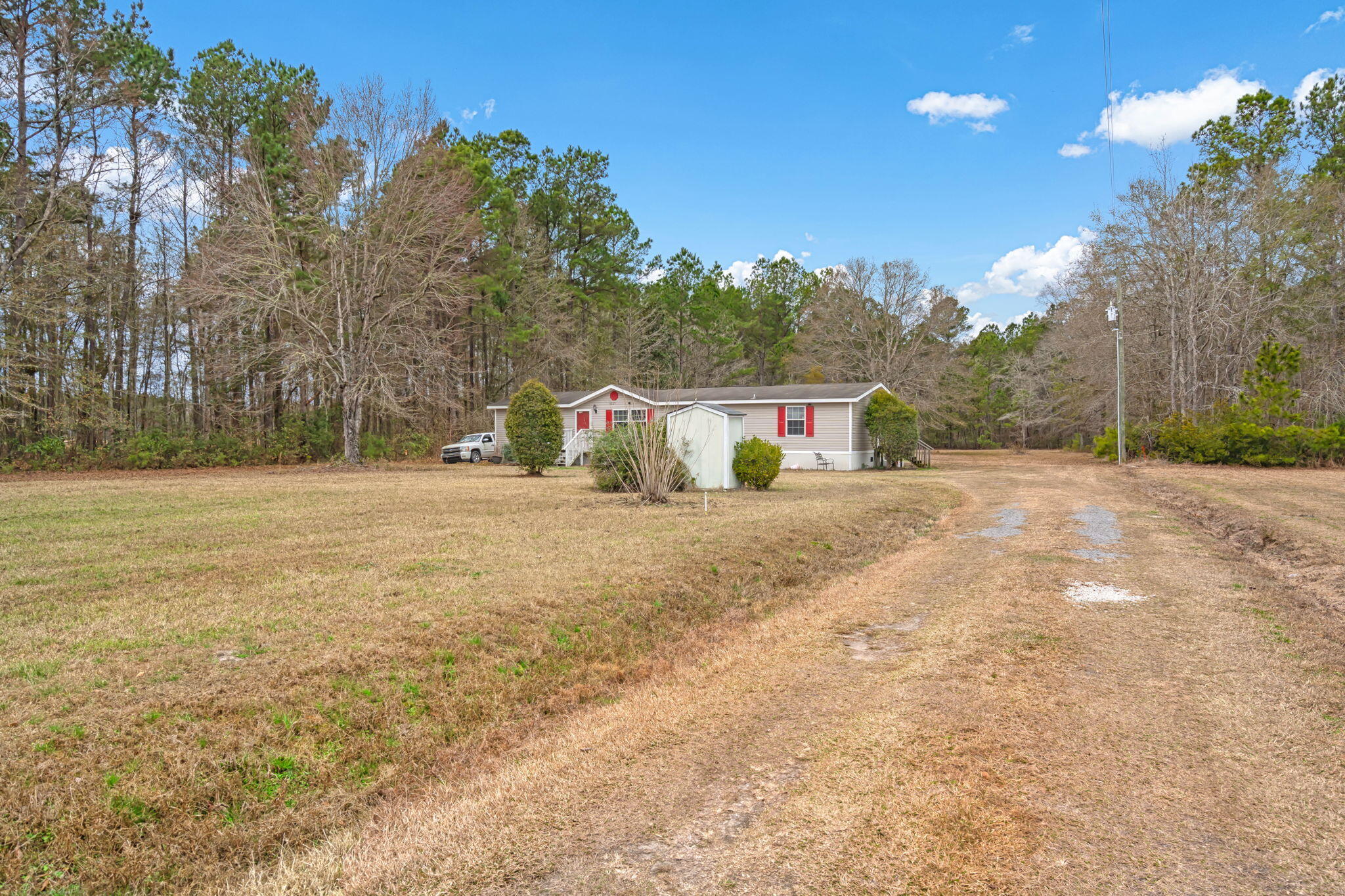 4567 Can City Road Walterboro, SC 29488 - Photo 2 of 26