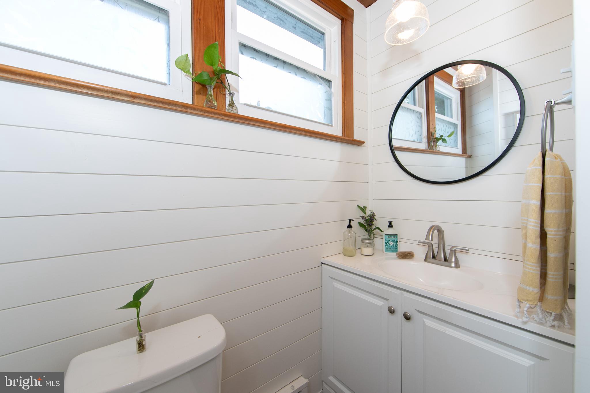 201 Chestnut Street Audubon, NJ 08106 - Photo 31 of 53 1st Floor Bath & Shower