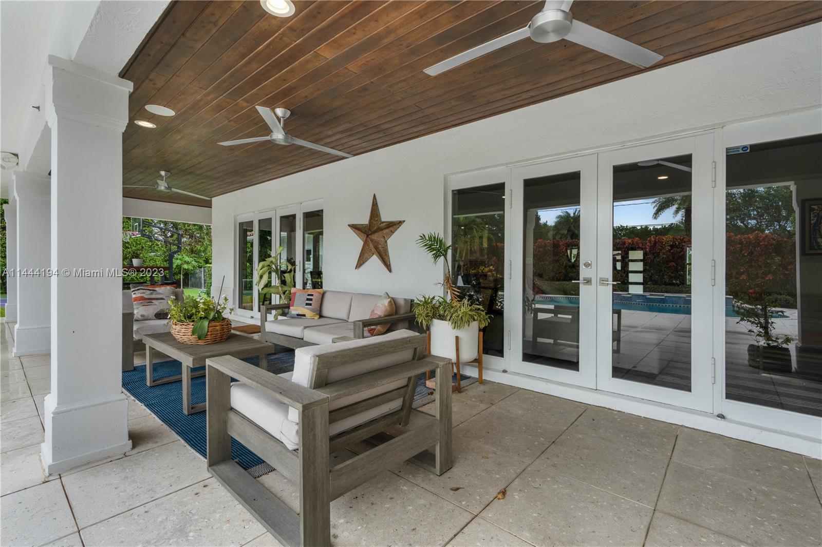 7900 Southwest 129th Terrace Pinecrest, FL 33156 - Photo 38 of 57