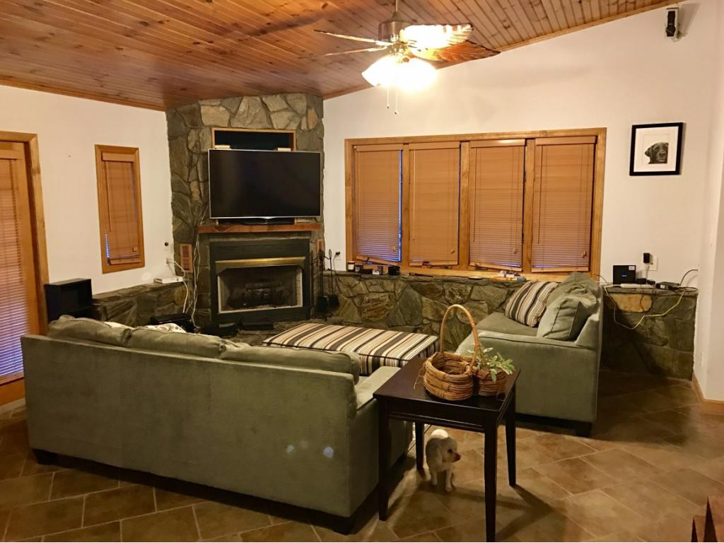 251 Hart Road Elizabethton, TN 37643 - Photo 14 of 21 Photo 14
