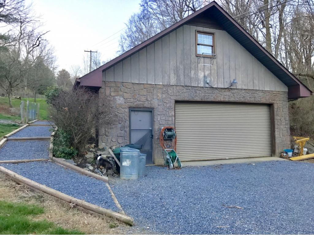 251 Hart Road Elizabethton, TN 37643 - Photo 20 of 21 Photo 20