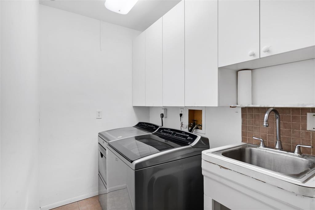 3201 McMath Drive Palm Harbor, FL 34684 - Photo 33 of 59