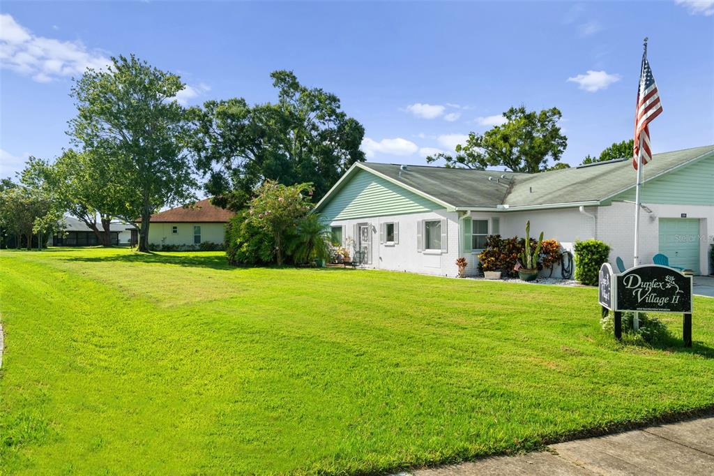 3201 McMath Drive Palm Harbor, FL 34684 - Photo 5 of 59