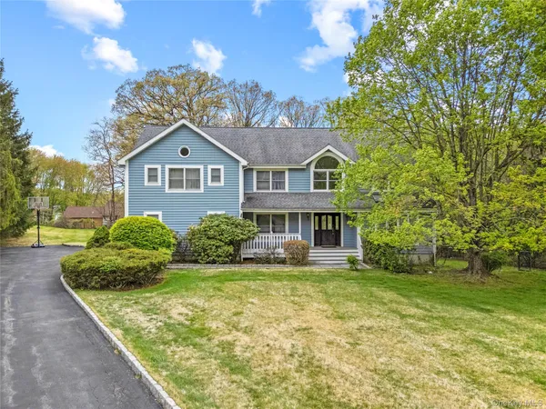$1,150,000 | 3 Anita Court, Cortlandt Manor, NY 10567