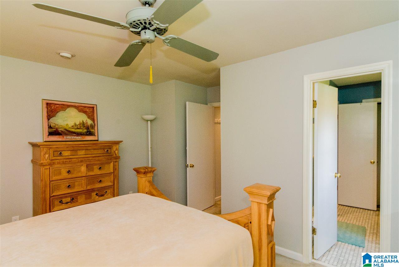 237 South Wood Road Birmingham, AL 35209 - Photo 17 of 31