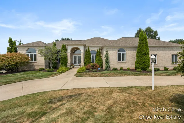 $784,000 | 1527 Fairwood Court, Caledonia, MI 49316