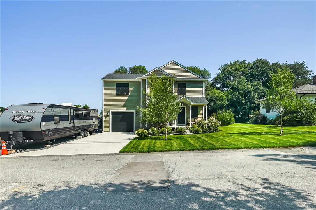 2 Overhill Road Warren, RI 02885 - Photo 1 of 36 Gallery Image 1