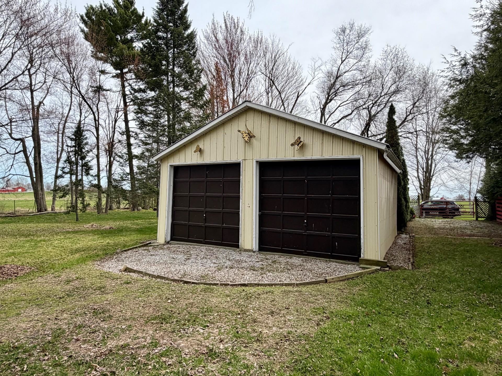 33 Leo Drive Swanton, VT 05488 - Photo 6 of 35