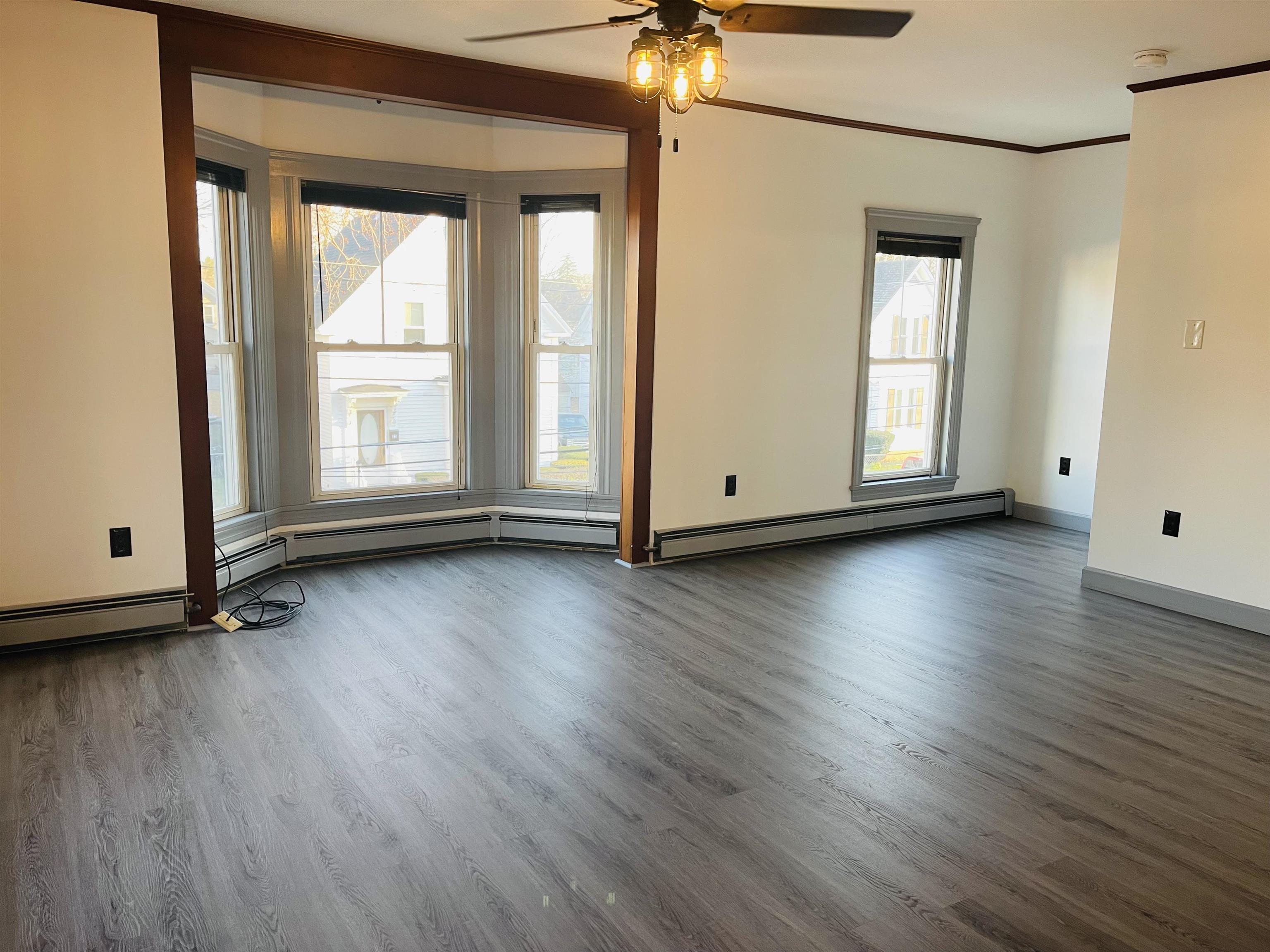26 Leonard Street, Unit B Rochester, NH 03867 - Photo 5 of 8
